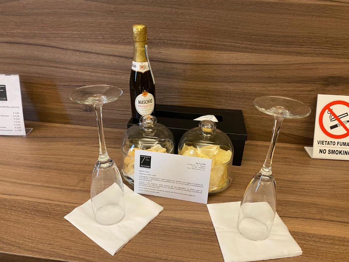 7Th Floor Suite Neapol Zewnętrze zdjęcie