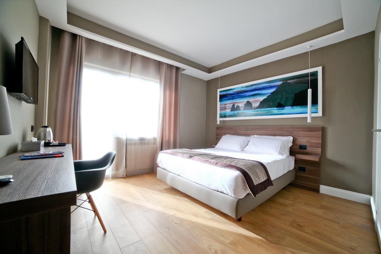 7Th Floor Suite Neapol Zewnętrze zdjęcie