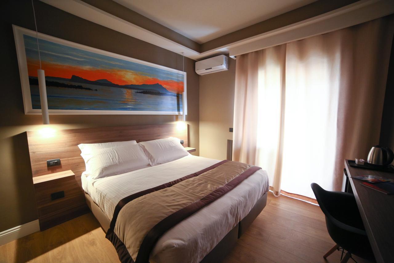7Th Floor Suite Neapol Zewnętrze zdjęcie